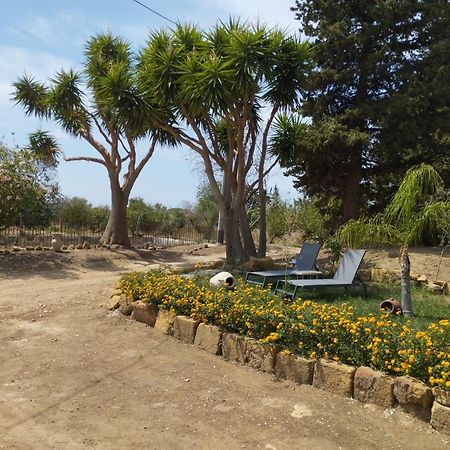 Villa Gli Ulivi di Atena Agrigento Esterno foto