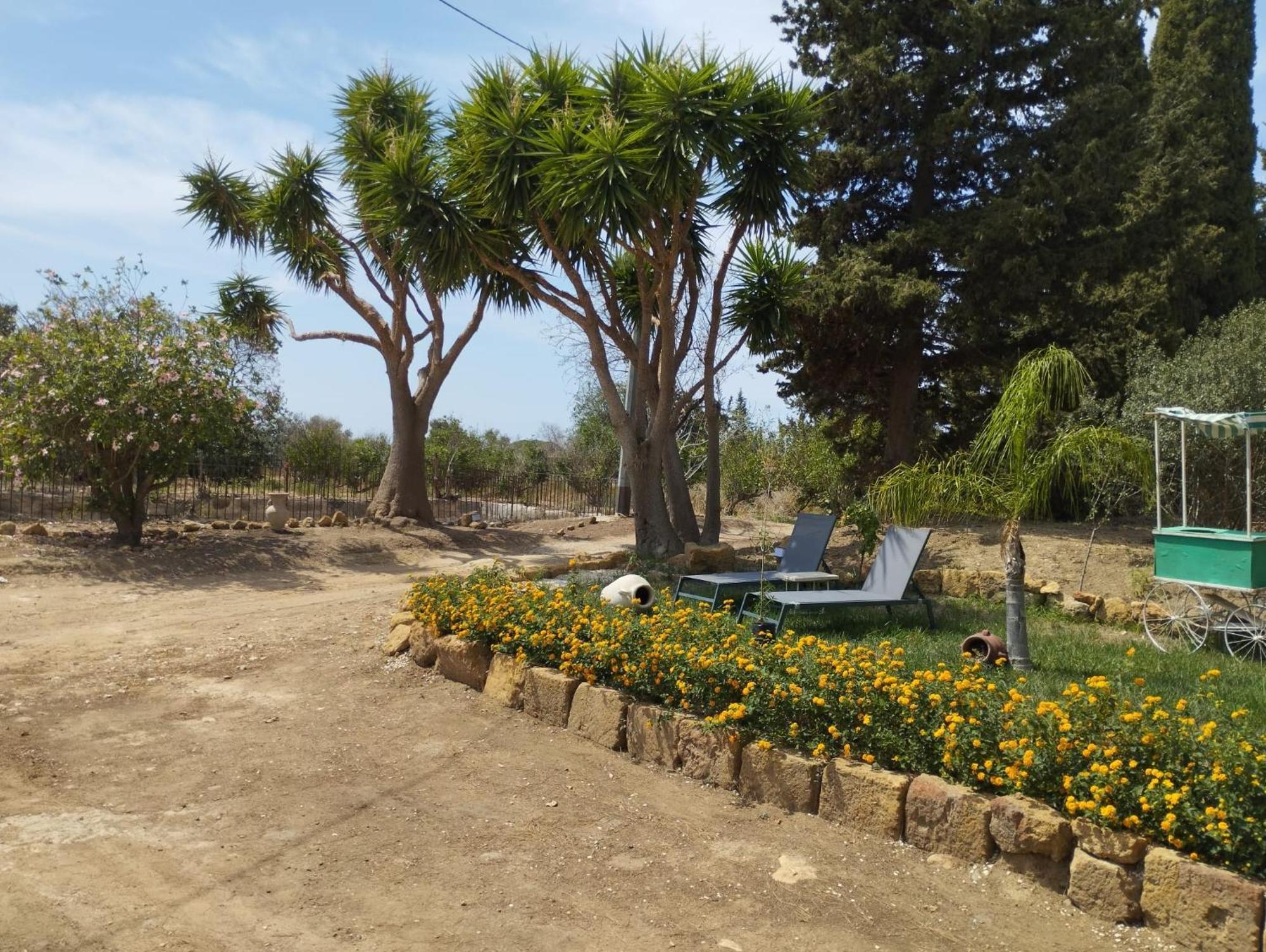 Villa Gli Ulivi di Atena Agrigento Esterno foto