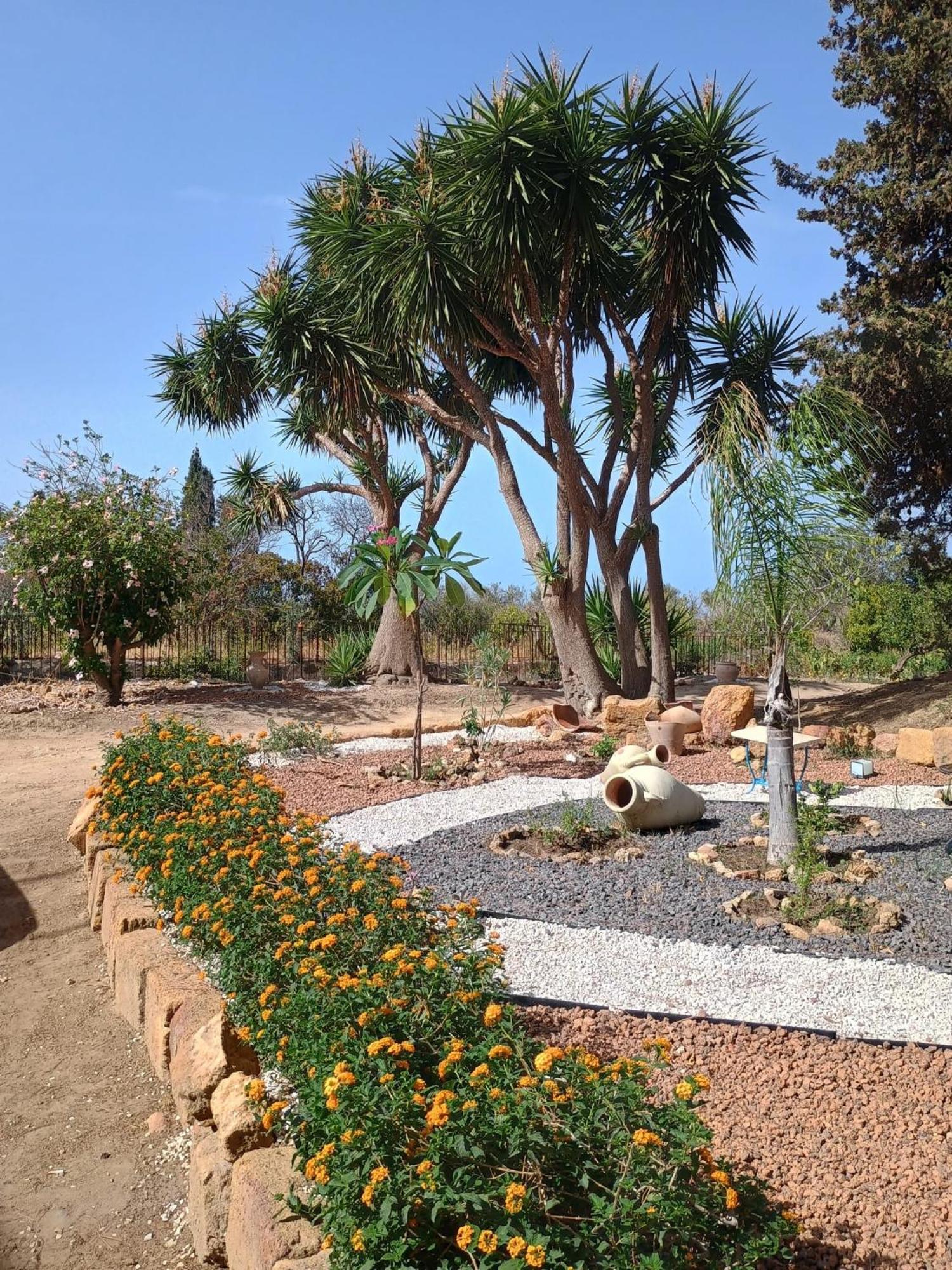 Villa Gli Ulivi di Atena Agrigento Esterno foto